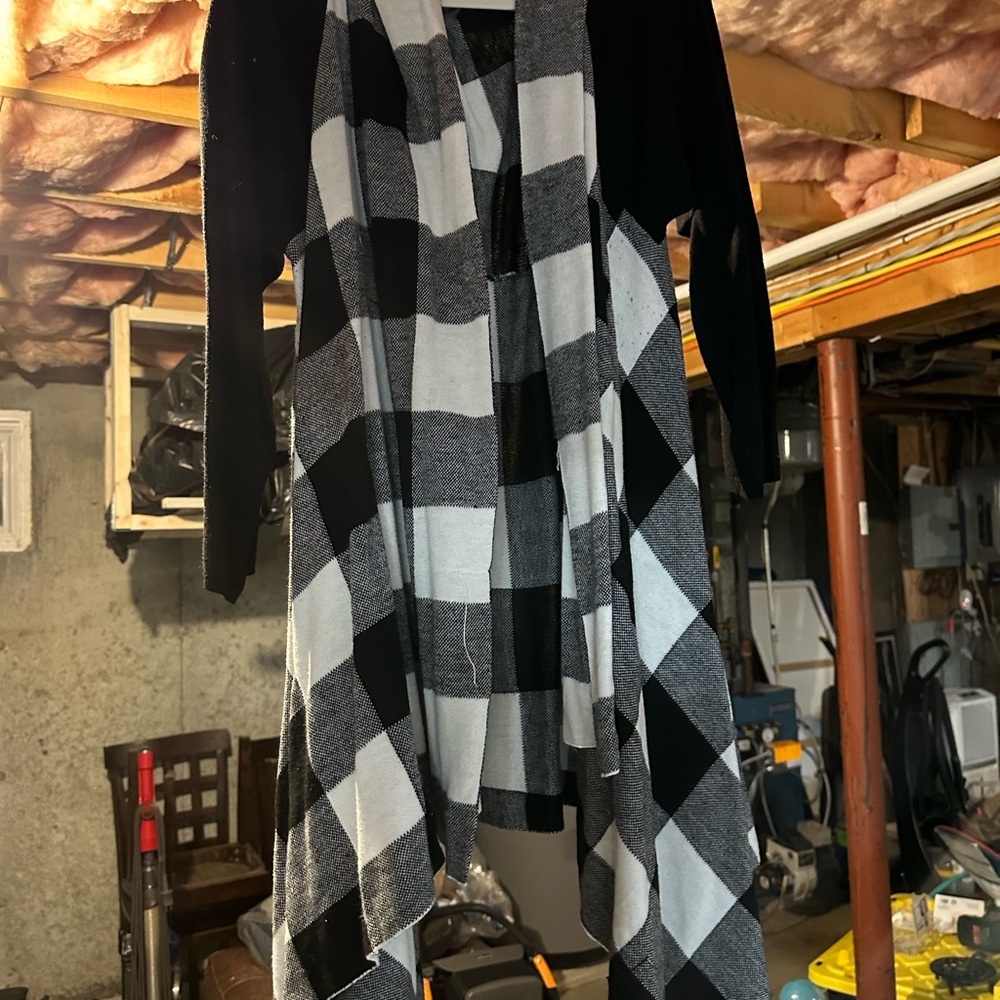 Black and Gray Checkered Women's Cardigan
